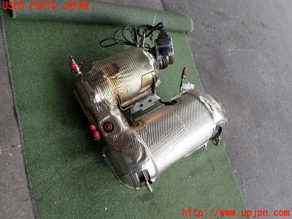 2UPJ-9228702661]ベンツ B200 d(247012)(W247)触媒1 中古_2