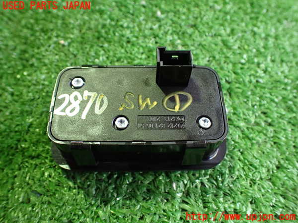 2UPJ-9228706306]ベンツ B200 d(247012)(W247)スイッチ1 中古_2