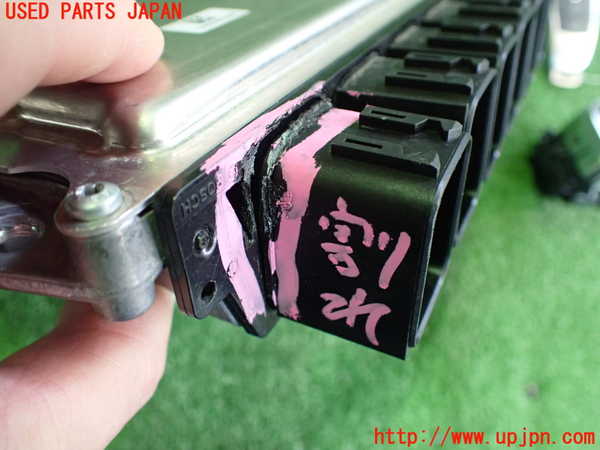 2UPJ-9228706110]ベンツ B200 d(247012)(W247)エンジンコンピューター (ジャンク品) 中古_4