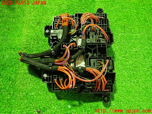 2UPJ-9228706741]ベンツ B200 d(247012)(W247)ヒューズボックス1 中古_2