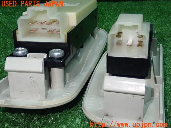 3UPJ=9228740532]フィガロ(FK10)純正 パワーウィンドウスイッチ PW 80960-37B00 80961-37B00 運転席 助手席 セット 中古_3