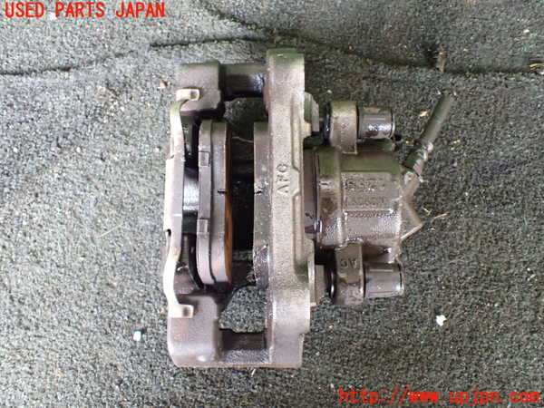 1UPJ-9228764080]BMW 420i クーペ F32(3N20)右フロントキャリパー 中古_2