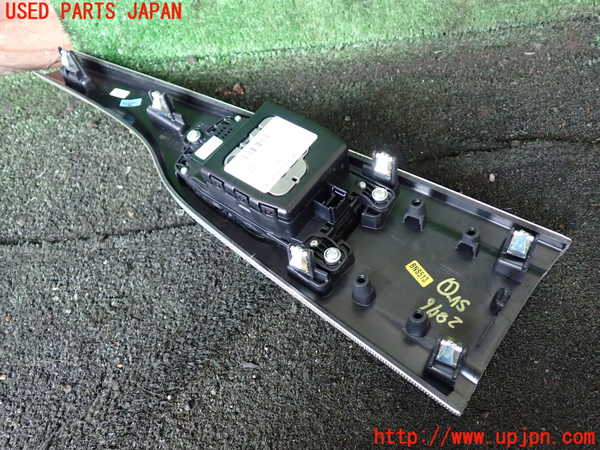 1UPJ-9228766306]BMW 420i クーペ F32(3N20)スイッチ1 (ナビ操作) 中古_3