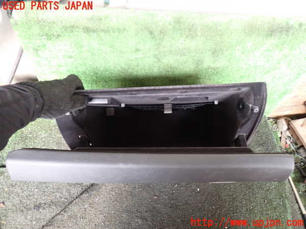 1UPJ-9228767516]BMW 420i クーペ F32(3N20)グローブボックス1 中古_3