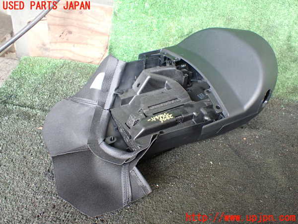 1UPJ-9228767905]BMW 420i クーペ F32(3N20)コラムカバー 中古_2