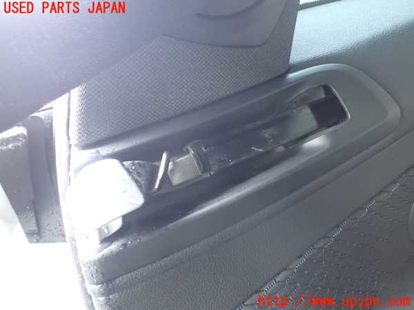 1UPJ-9228767675]BMW 420i クーペ F32(3N20)右リアピラートリム 中古_2