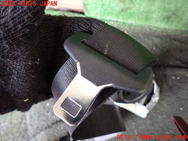 1UPJ-9228767075]BMW 420i クーペ F32(3N20)助手席シートベルト 中古_2