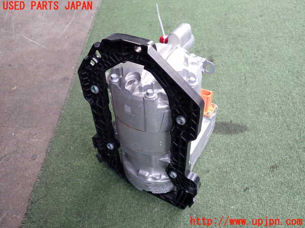 2UPJ-9228786025]VW・ID.4(E2EBJ)エアコンコンプレッサー 中古_2