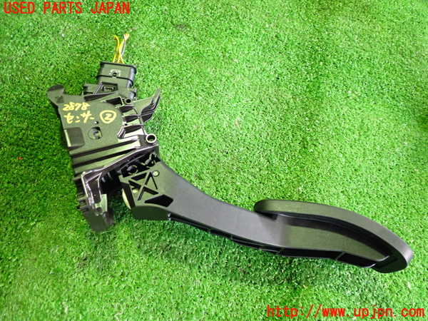 2UPJ-9228786382]VW・ID.4(E2EBJ)センサー2 (アクセルペダル) 中古_2