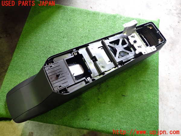 2UPJ-9228787540]VW・ID.4(E2EBJ)センターコンソール 中古_5