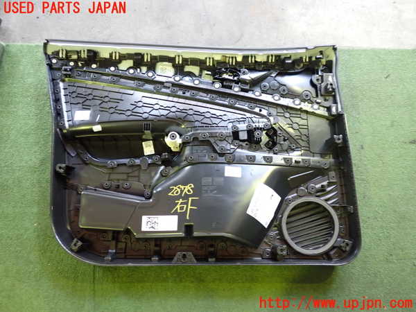 2UPJ-9228781234]VW・ID.4(E2EBJ)右前ドア内張り 中古_3