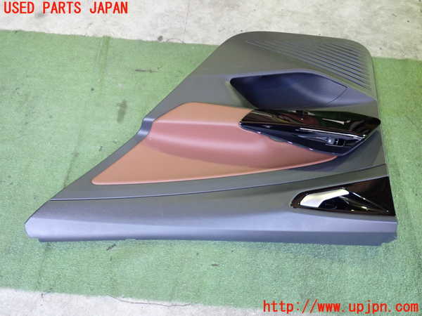 2UPJ-9228781294]VW・ID.4(E2EBJ)右後ドア内張り 中古_2