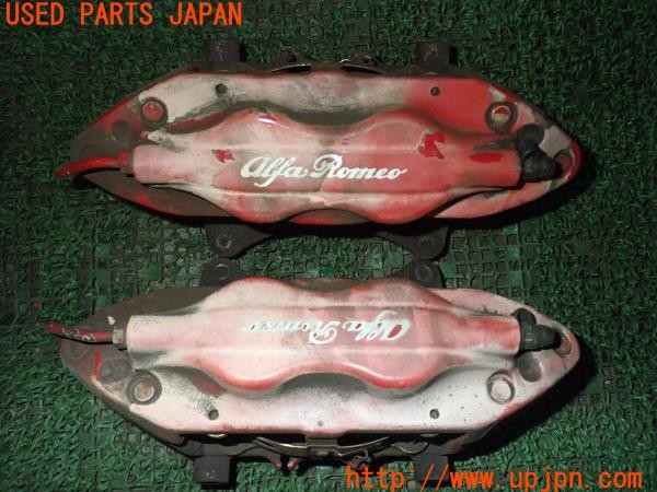 3UPJ=9228790301]アルファロメオ 147 GTA(937AXL)純正 brembo ブレンボ フロントキャリパー 中古_3