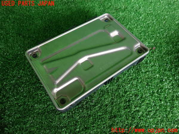 2UPJ-9228806148]キャデラック・CT5(A2LL)コンピューター3 (13542878) 中古_2