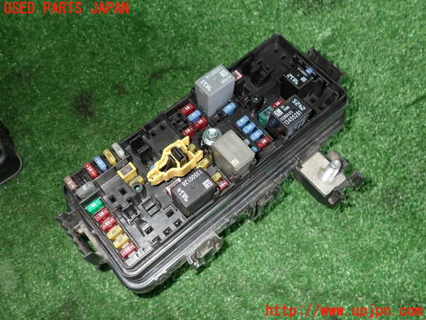 2UPJ-9228806741]キャデラック・CT5(A2LL)ヒューズボックス1 ジャンク品 中古_3