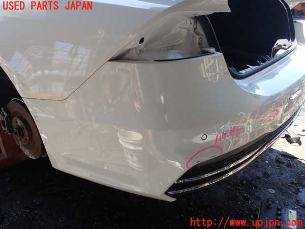 1UPJ-9228831610]アウディ・A7 スポーツバック(F2DKNS)リアバンパー 中古_4