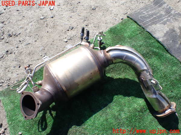 1UPJ-9228832662]アウディ・A7 スポーツバック(F2DKNS)触媒2 中古_2