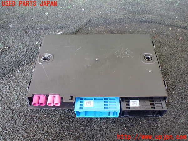 1UPJ-9228836146]アウディ・A7 スポーツバック(F2DKNS)コンピューター1 (4N2907468BQ) 中古_3