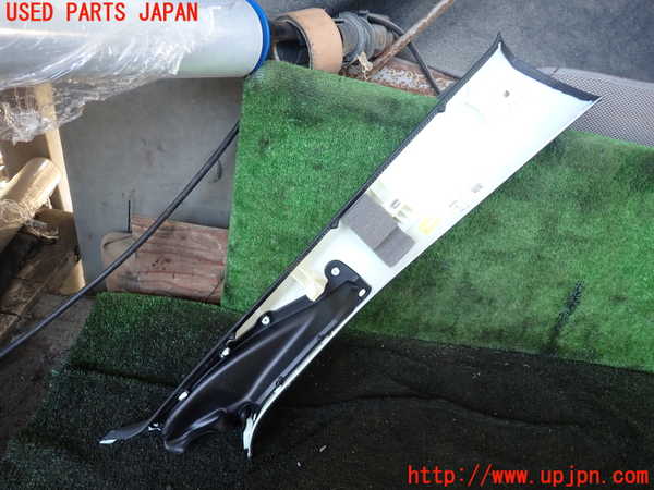 1UPJ-9228837660]アウディ・A7 スポーツバック(F2DKNS)左フロントピラートリム 中古_2