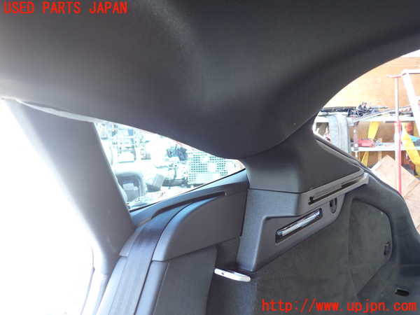 1UPJ-9228837675]アウディ・A7 スポーツバック(F2DKNS)右リアピラートリム 中古_2
