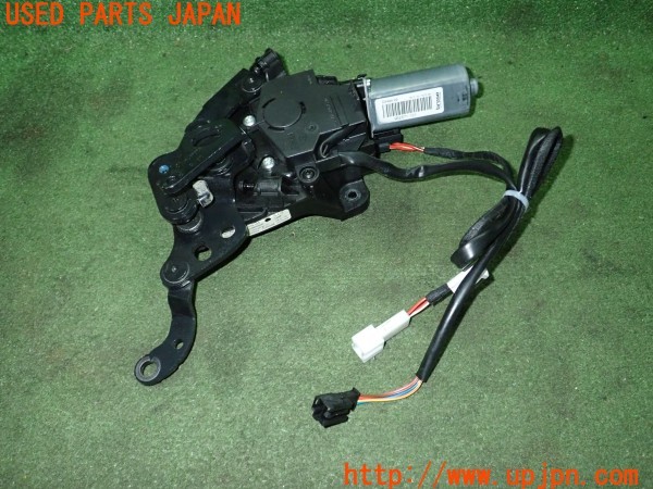 3UPJ=9228840566]ベンツ SLC180 スポーツ(172431 R172)純正 A1727900103 メタルトップ 開閉ルーフヒンジモーター リンケージ 左側 中古_2