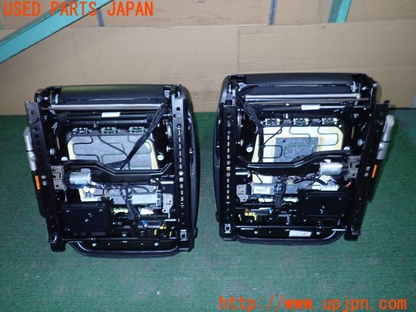 3UPJ=9228840609]ベンツ SLC180 スポーツ(172431 R172)純正 シートセット 運転席 助手席 レール付き 中古_3