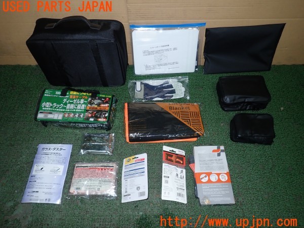 3UPJ=9228840640]ベンツ SLC180 スポーツ(172431 R172)YANASE ヤナセ エマージェンシーキット Bタイプ 中古_4