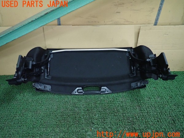 3UPJ=9228840652]ベンツ SLC180 スポーツ(172431 R172)純正 A 172 690 00 65 トノカバー ラゲッジルームカバー スプリング付き 中古_2