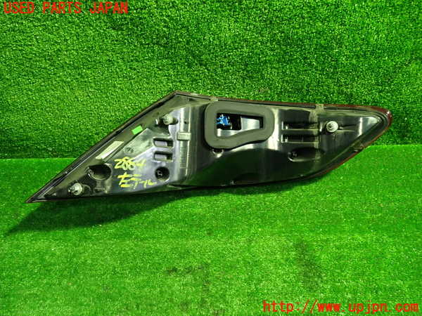 1UPJ-9228841536]ベンツ SLC180(172431)左テールランプ 中古_3