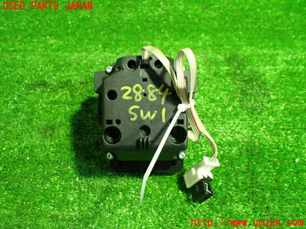 1UPJ-9228846306]ベンツ SLC180(172431)スイッチ1(オーディオ) 中古_3