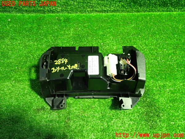 1UPJ-9228847549]ベンツ SLC180(172431)コンソール 中古_3