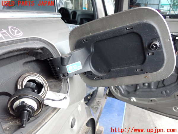 2UPJ-9228871690]BMW ミニ(MINI)クーパーD クロスオーバー(YT20)フューエルリッド 中古_2
