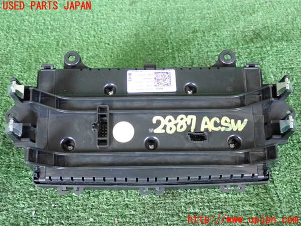 2UPJ-9228876066]BMW ミニ(MINI)クーパーD クロスオーバー(YT20)エアコンスイッチ1 中古_2