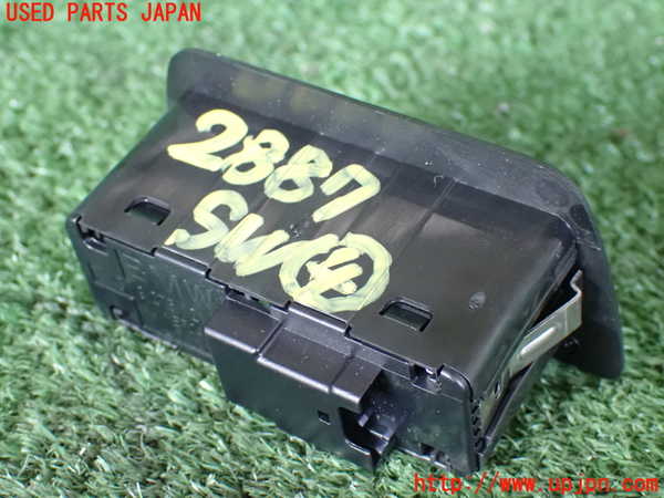 2UPJ-9228876309]BMW ミニ(MINI)クーパーD クロスオーバー(YT20)スイッチ4 (トランクオープナー) 中古_2