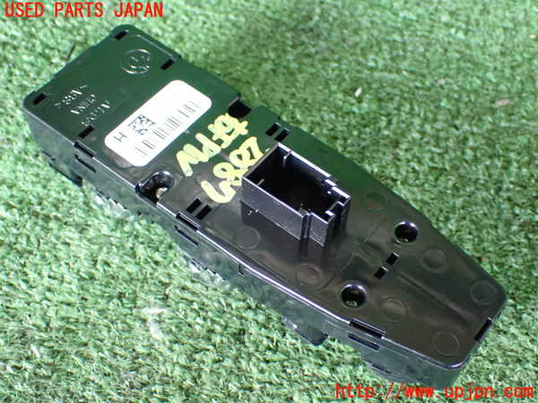 2UPJ-9228876240]BMW ミニ(MINI)クーパーD クロスオーバー(YT20)右前パワーウィンドウスイッチ 中古_2