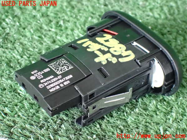 2UPJ-9228876290]BMW ミニ(MINI)クーパーD クロスオーバー(YT20)ハザードスイッチ 中古_2