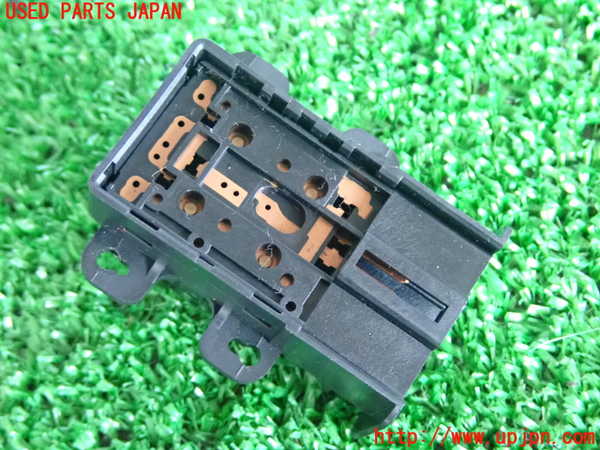 2UPJ-9228886245]シビック タイプR(EP3)左パワーウィンドウスイッチ 中古_2