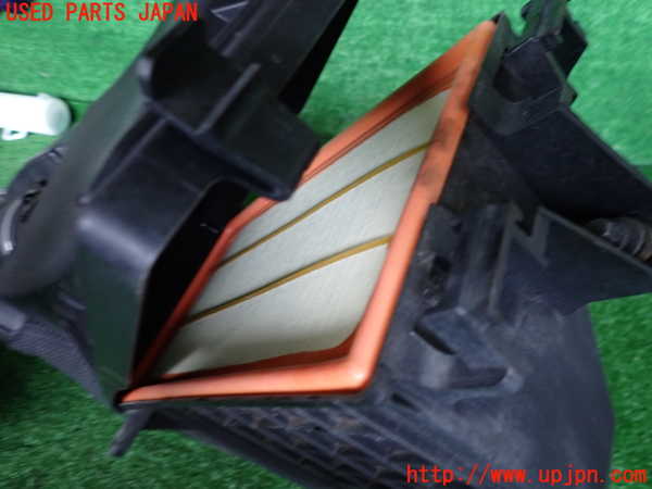 2UPJ-9228892560]ジャガー・XF(J05FA)エアクリーナーボックス 中古_2