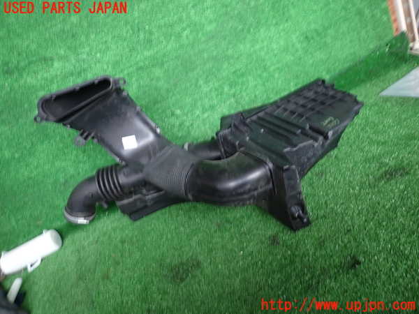 2UPJ-9228892560]ジャガー・XF(J05FA)エアクリーナーボックス 中古_3