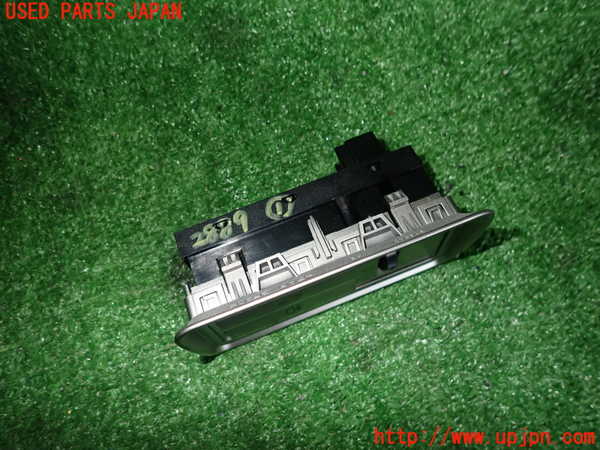2UPJ-9228896306]ジャガー・XF(J05FA)スイッチ1 (リヤフォグ、トランクオープナー) 中古_2