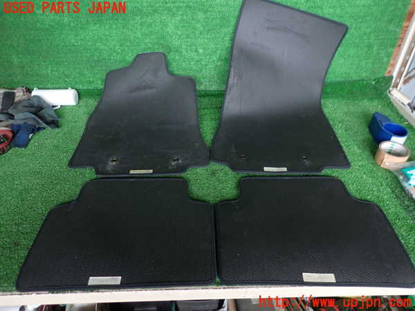 2UPJ-9228897800]ジャガー・XF(J05FA)フロアマット 中古_4
