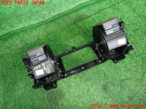 2UPJ-9228897526]ジャガー・XF(J05FA)エアコン吹き出し口1 (真中) 中古_2
