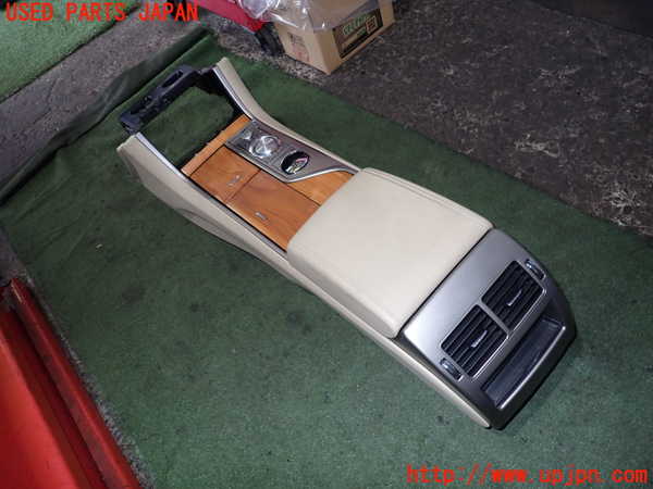 2UPJ-9228897540]ジャガー・XF(J05FA)センターコンソール 中古_2