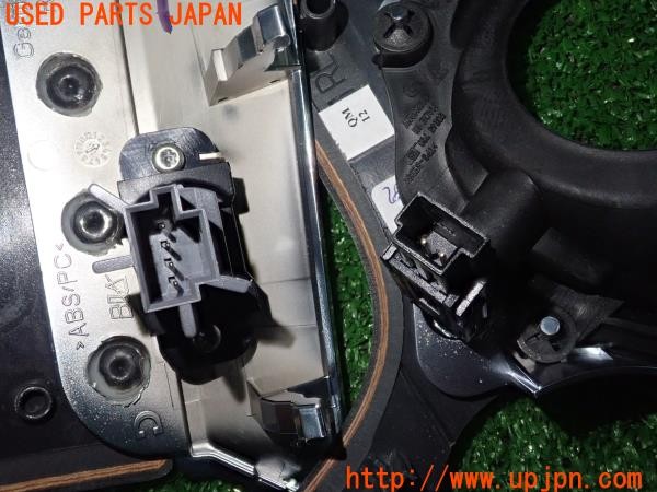 3UPJ=9228910624]ポルシェ パナメーラ SE-ハイブリッド(970CGEA)純正 木目パネル ダッシュボード サイドトリム 中古_3