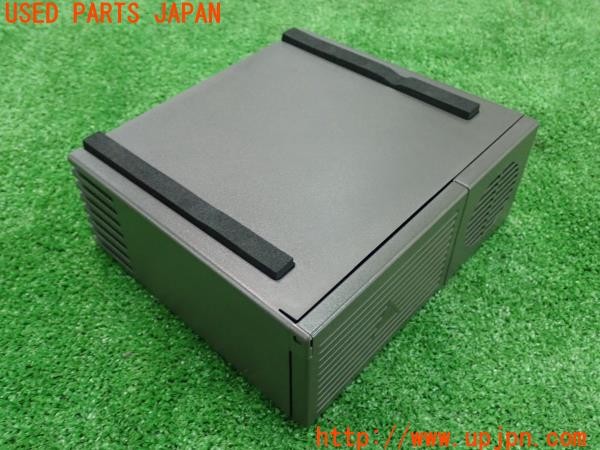 3UPJ=9228910625]ポルシェ パナメーラ SE-ハイブリッド(970CGEA)純正 エアコンプレッサー パンク修理キット 中古_3