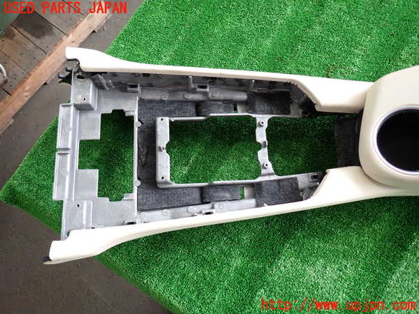 2UPJ-9228917540]ポルシェ・パナメーラ S E-ハイブリッド(970CGEA)センターコンソール 中古_2