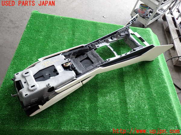 2UPJ-9228917540]ポルシェ・パナメーラ S E-ハイブリッド(970CGEA)センターコンソール 中古_5