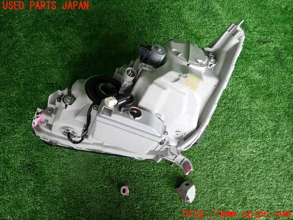 2UPJ-9228921130]セルシオ(UCF31)右ヘッドライト HID 中古_2