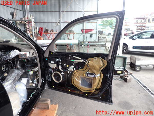 2UPJ-9228921230]セルシオ(UCF31)右前ドア 中古_2