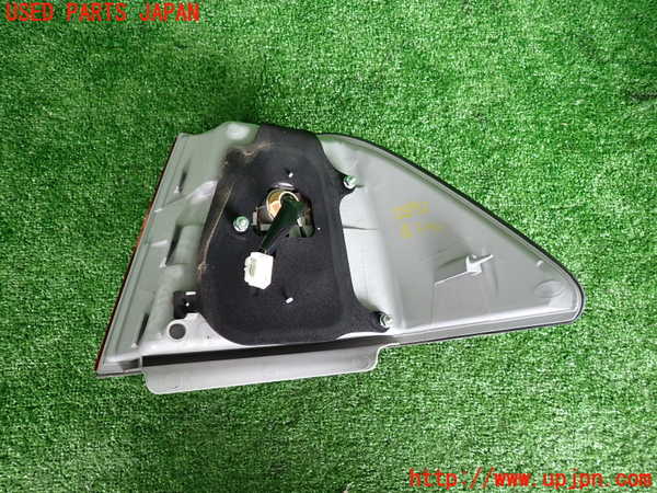 2UPJ-9228921536]セルシオ(UCF31)左テールランプ 中古_4